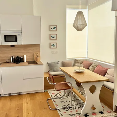 Casita Con Jardin En Playa De Razo *